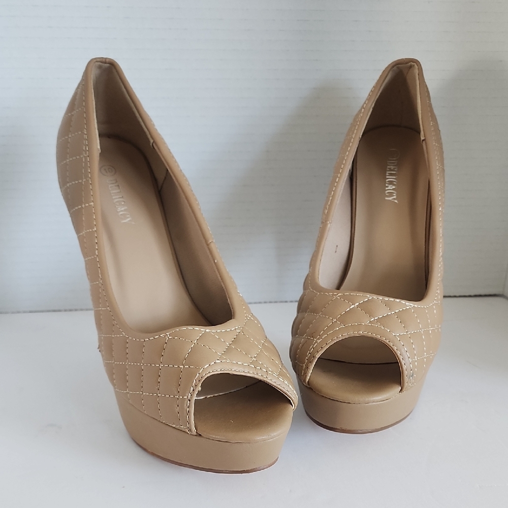 Elegant Taupe Peep-Toe Wedges